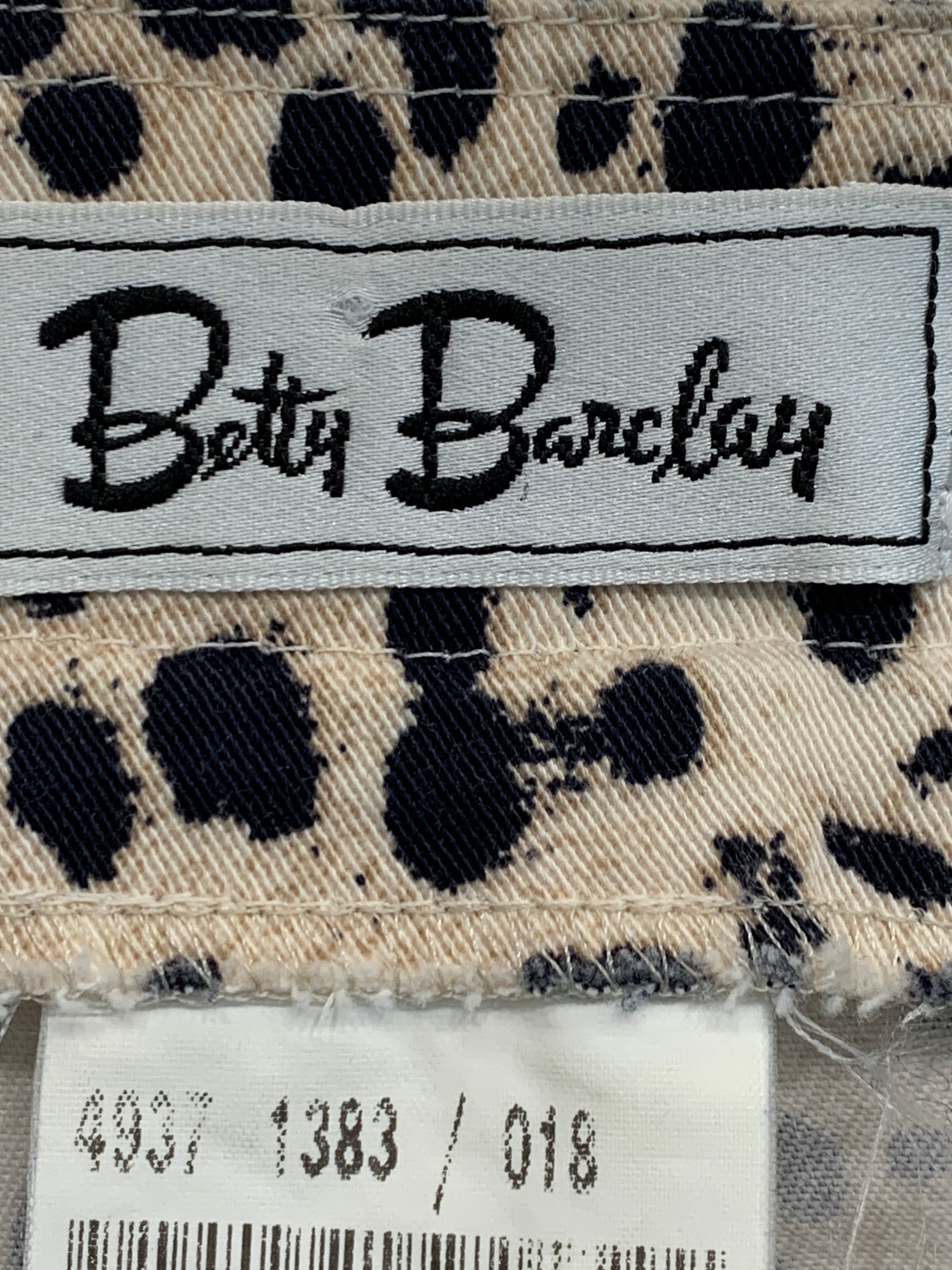 Betty Barclay Nederdel
